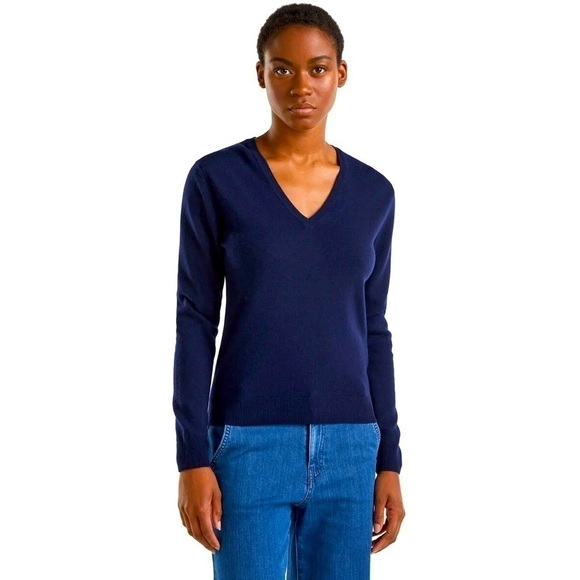 United Colors Of Benetton Sweaters - United Colors of Benetton V-Neck Sweater - Navy